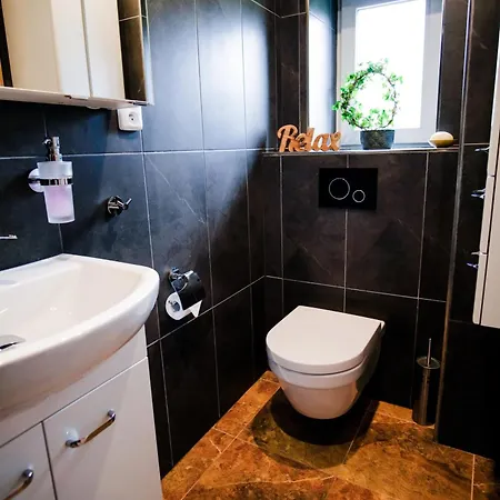 Apartman Zlaty Dub Dubi  Exterior photo